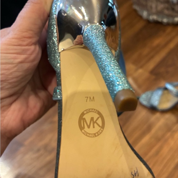 Michael Kors Astrid Stiletto Dress Heels -Sparkle Light Blue Size 7 no box - Picture 7 of 8